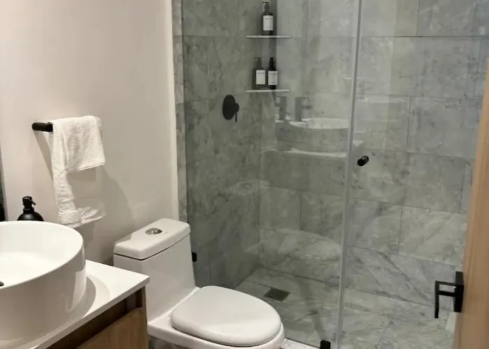 F205 - 1bdr - 1bth Apartment